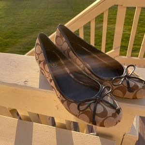 Coach flats size 10 used